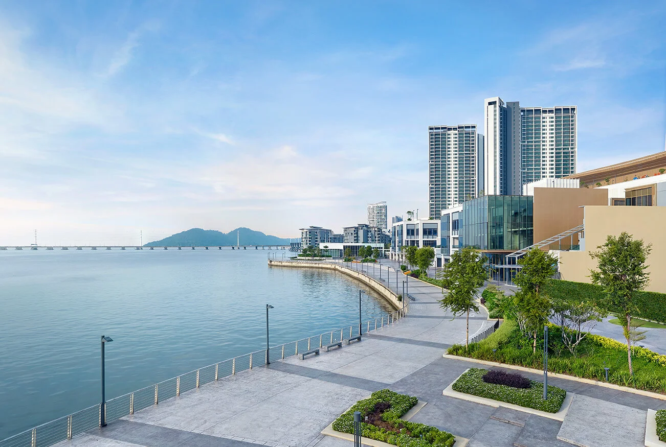 Merione Residences waterfront promenade with sea views, artist's impression